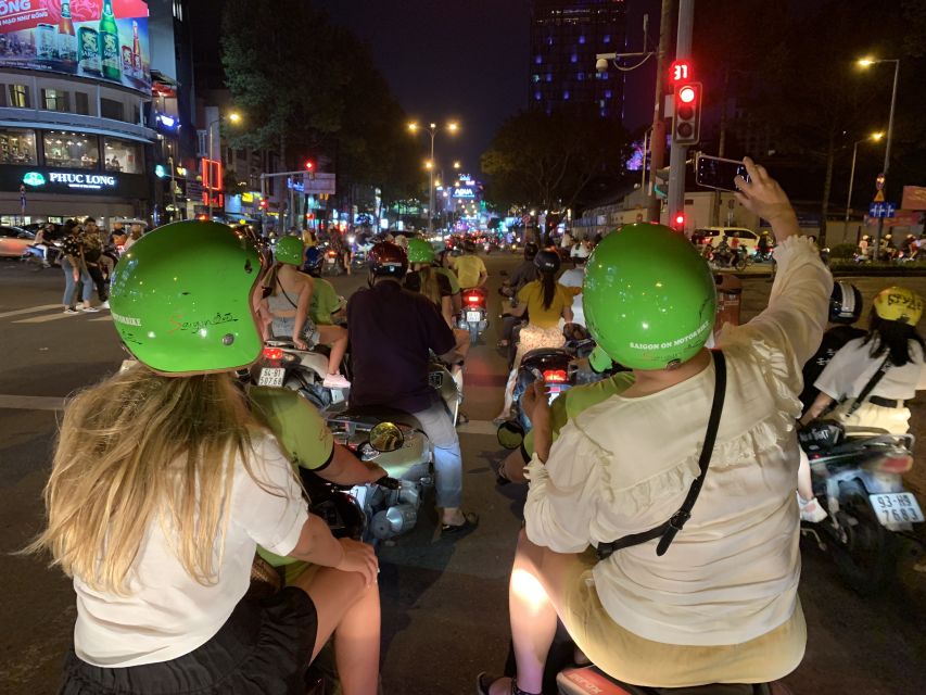 Saigon: Day-Night Sights & Local Food Tour l Female Option - Ho Thi Ky Alley Markets and District 10 Flower Market