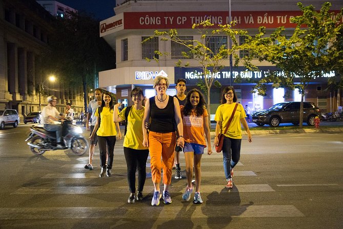 Saigon Food Tour on Scooter at Night - Stop 3: Vietnamese desserts to end the night on a sweet note