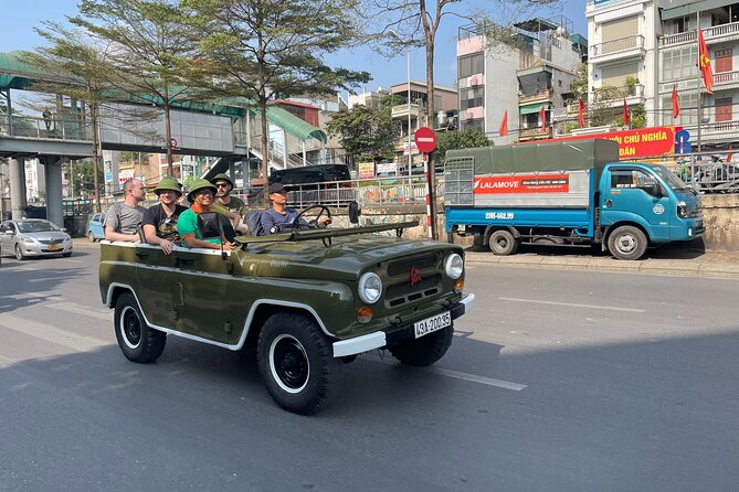 Saigon Jeep City Tour, Backstreet, Cultures hidden Gems 4 Hours - Coffee and backstreet architecture in the Nguyen Thien Thuat area