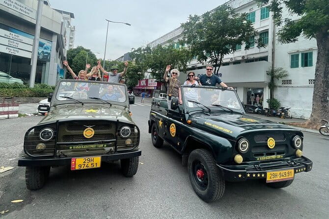 Saigon Jeep Tour : HIGHLIGHTS & HIDDEN GEMS By Vietnam Army Jeep - Getting oriented fast: Central Post Office to Notre Dame Cathedral