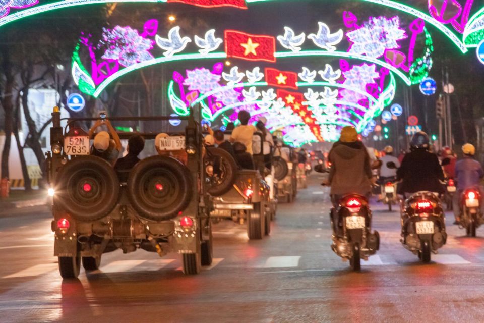Saigon: Private Food Tour Discovery & City Tour by Jeep - Key Things You’ll Notice on This Saigon Jeep Night
