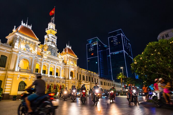 Saigon Sight & Food Tour By Night (Private Tour) - Stop 1: Nguyen Thien Thuat Apartment Buildings—walking inside Saigon’s living past