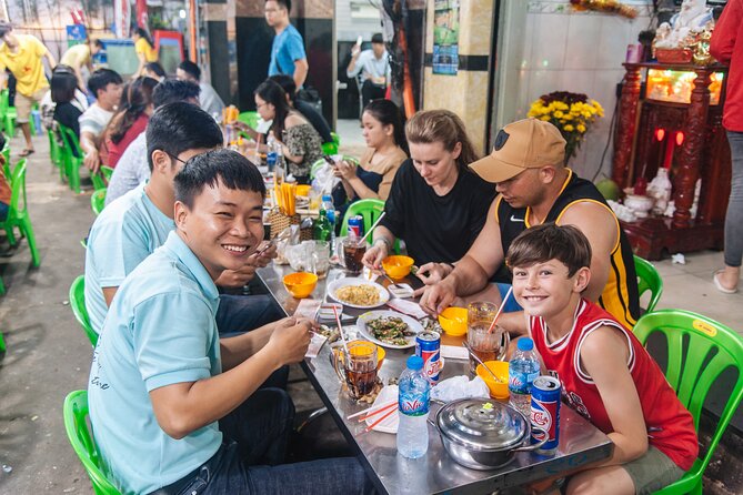 Saigon Sightseeing & Street Food Tour By scooter with Student - Meeting point, pickup zones, and group size (the practical stuff)