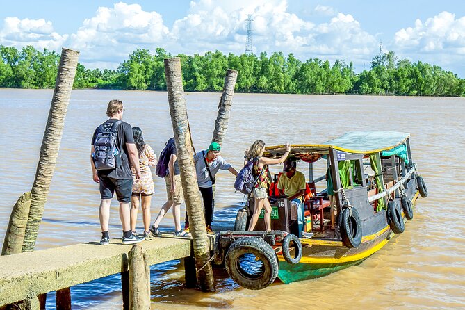 Small-group 2-Day Mekong Delta: Floating market, Cooking Class... - Getting from Ho Chi Minh City to My Tho: Early Start, Real Scenery