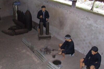 Small-Group Cu Chi Tunnels Half-Day Tour from Ho Chi Minh City - The documentary and tunnel layout briefing (before you crawl)