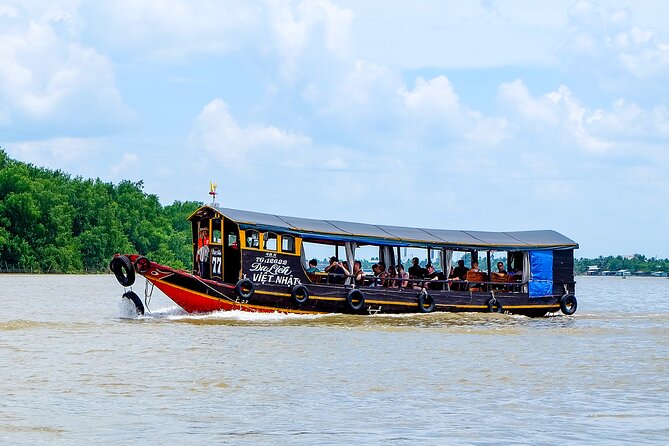 Small-Group Mekong Delta Day Trip: Boat Ride, Cottages & Pagoda - Lang Xanh Ben Tre gardens and the 5-course lunch you won’t skip