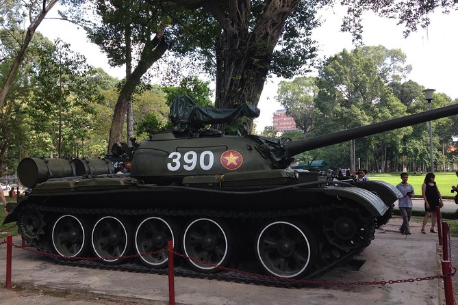 Small-group Saigon City & Cu Chi Tunnels Day Trip - Củ Chi Tunnels: what you’ll see and how to prepare