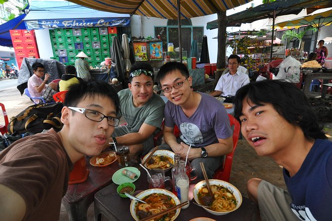 Small-group Street Food Lover by Motorbike (04 hours) - Learning Vietnamese flavors: cooking lessons you can repeat at home