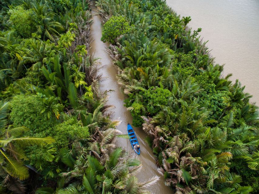 Vam Sat Mangrove Forest Private Tour from Ho Chi Minh City - Giant Bat Lagoon rowboat cruise: the watery wildlife moment