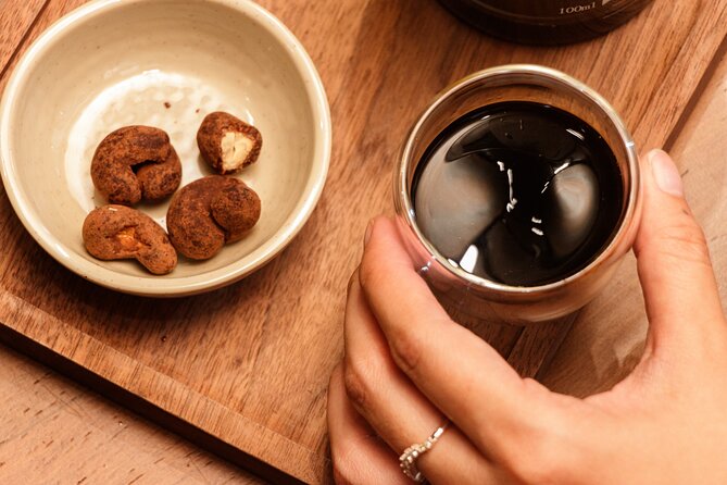 Vietnamese Coffee & Culture Exploration in Hồ Chí Minh City - Brewing Two Lacàph Blends: Where the Learning Turns Practical
